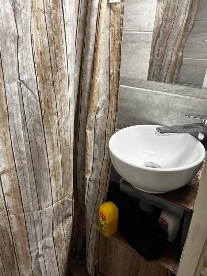 Appartement 2 Chambres 布里尼奥勒 外观 照片