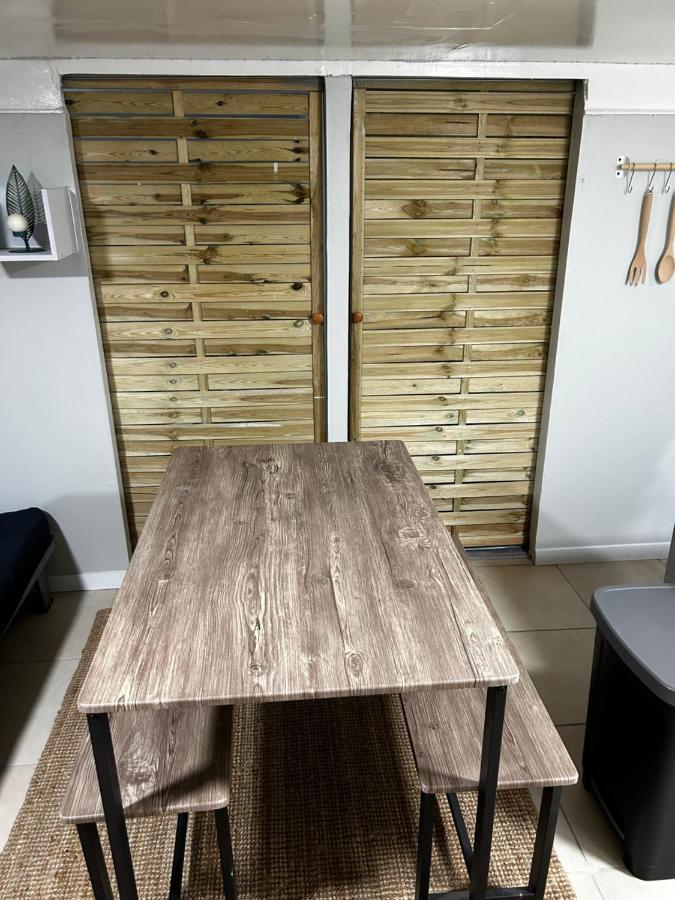 Appartement 2 Chambres 布里尼奥勒 外观 照片